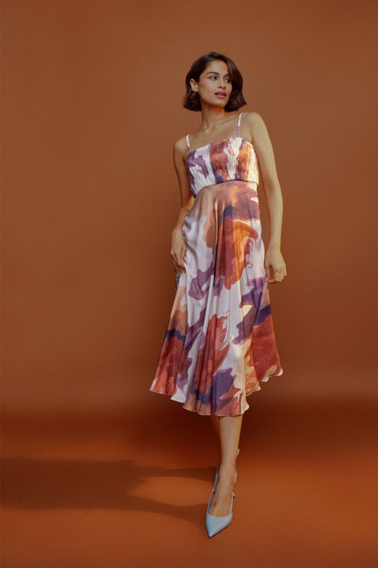 Wind Pleated Dress