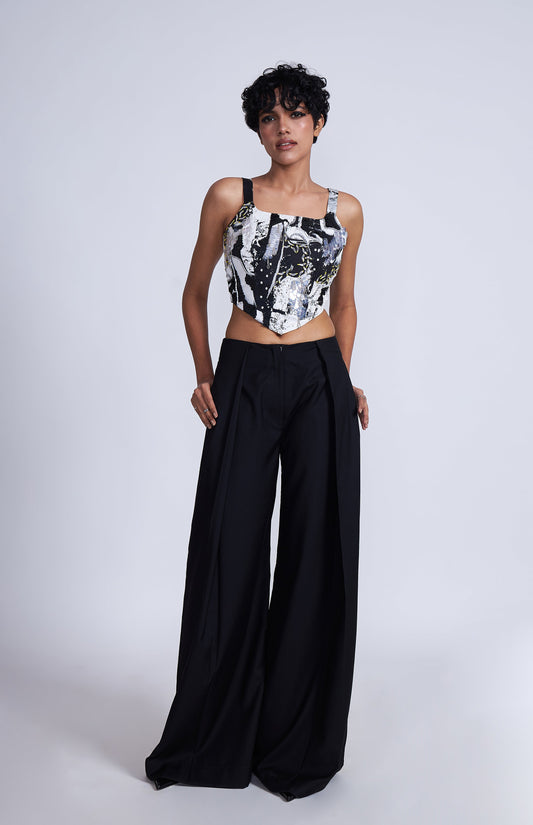 Kuro Pleated Trousers