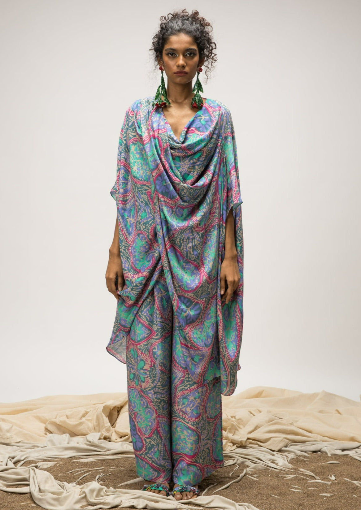 TOSH SHAWL TOP